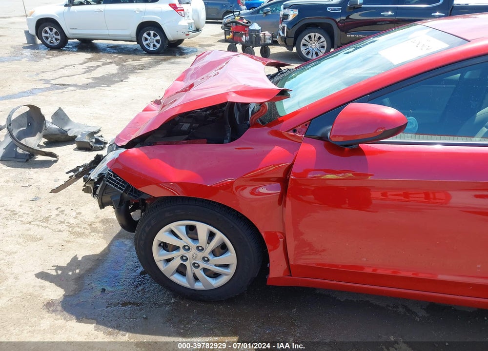 2019 HYUNDAI ELANTRA SE VIN: 5NPD74LF6KH472245