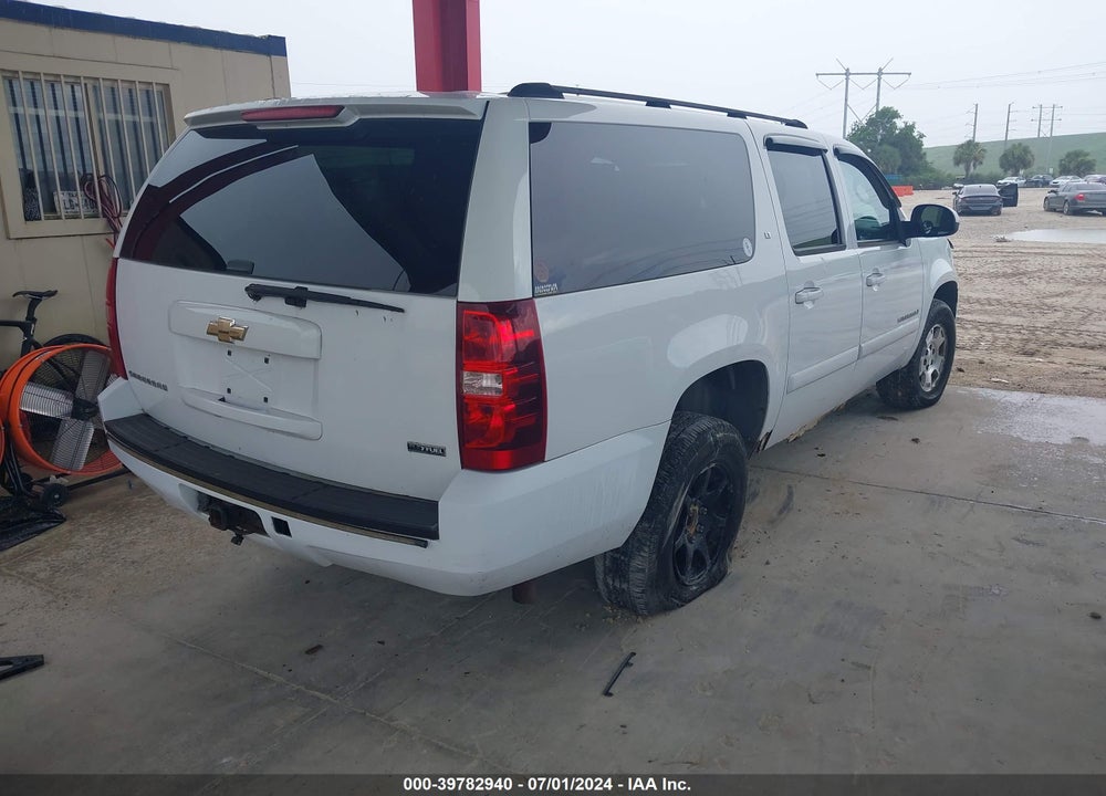 2007 CHEVROLET SUBURBAN 1500 LT VIN: 3GNFK16327G148594