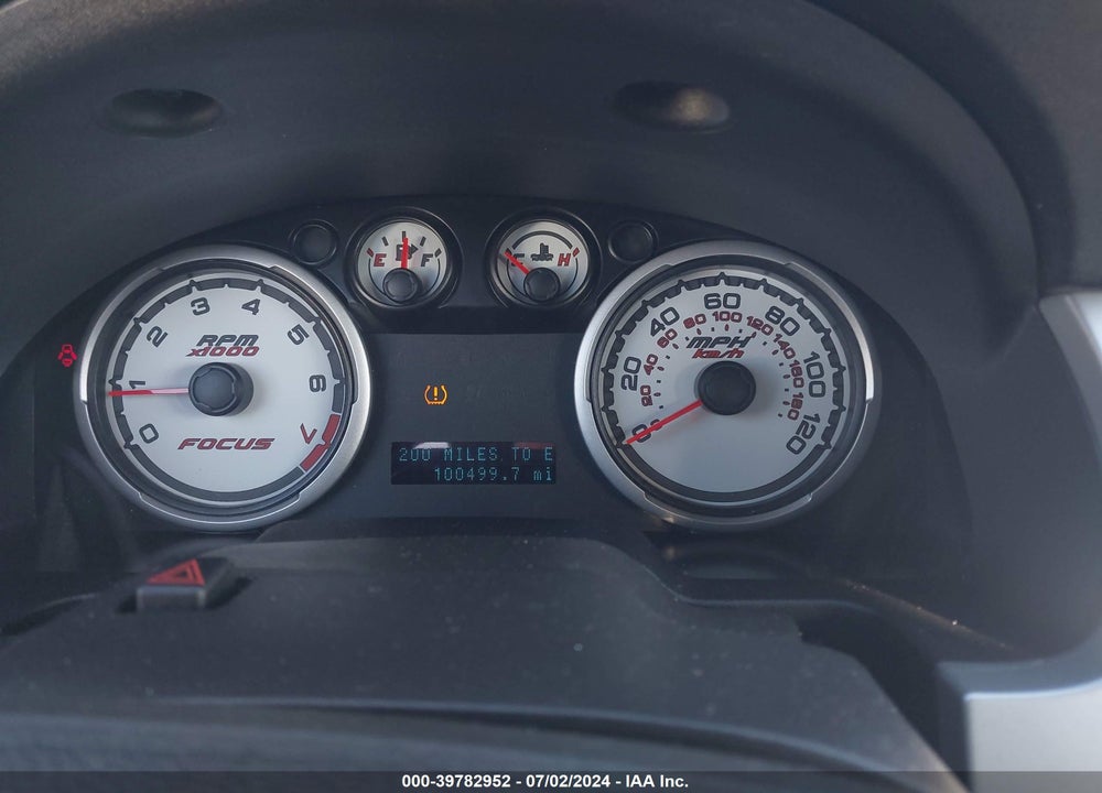 2011 FORD FOCUS SEL VIN: 1FAHP3HN8BW172220