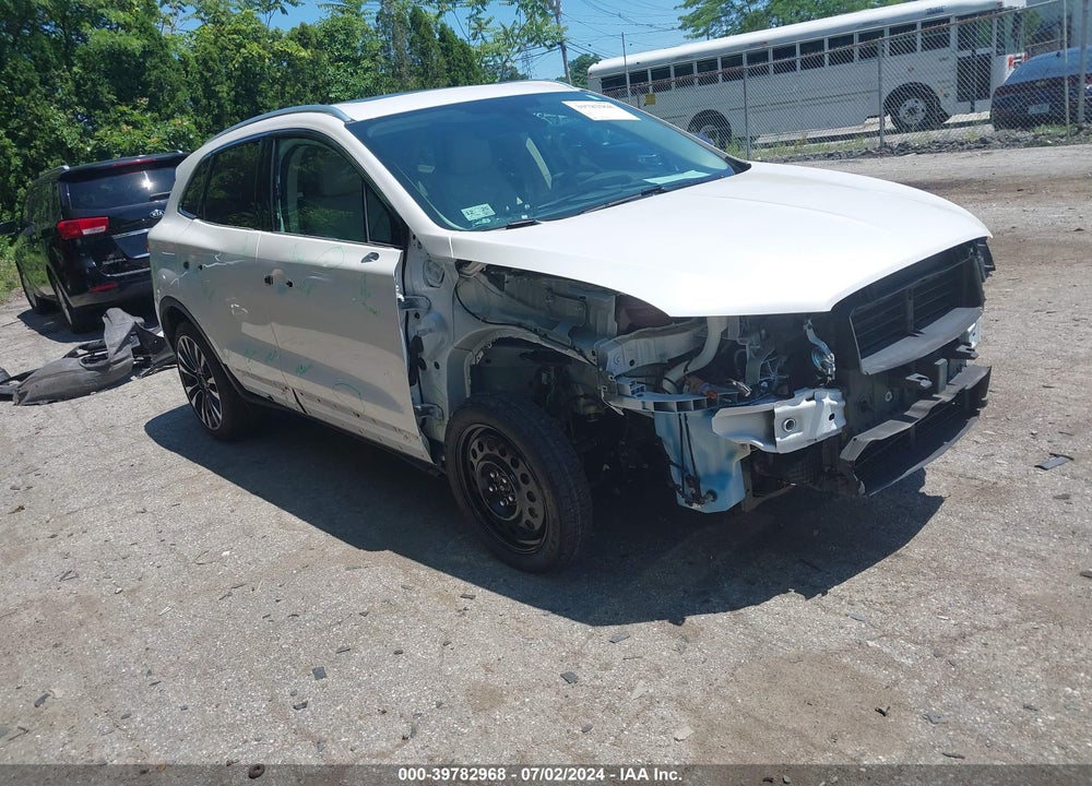 2019 LINCOLN MKC RESERVE VIN: 5LMTJ3DH9KUL11653
