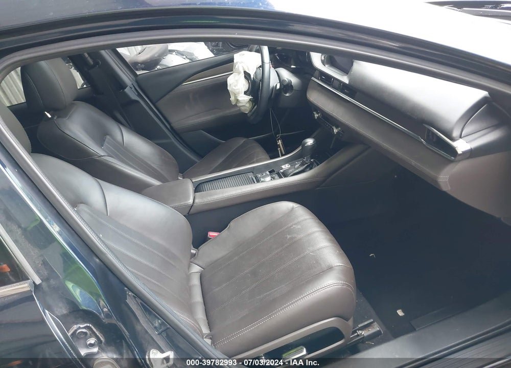 2018 MAZDA 6 SIGNATURE VIN: JM1GL1XY3J1307083