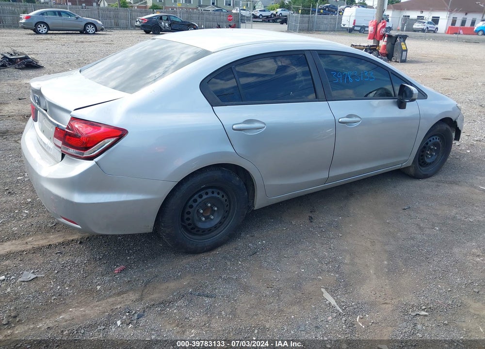 2015 HONDA CIVIC LX VIN: 19XFB2F52FE272939