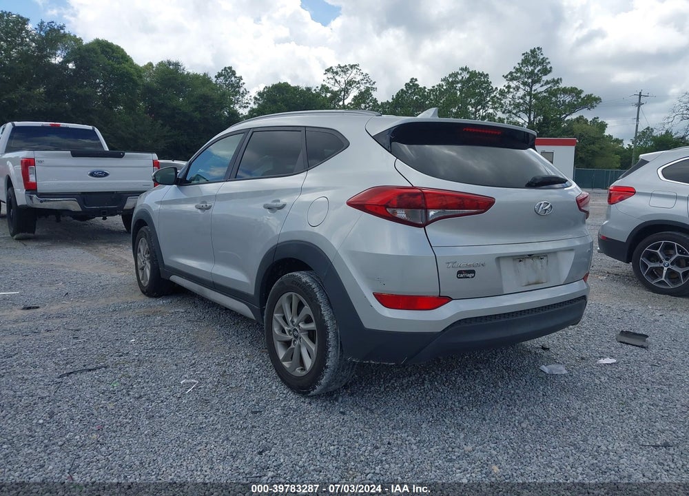 2017 HYUNDAI TUCSON SE PLUS VIN: KM8J3CA42HU526628