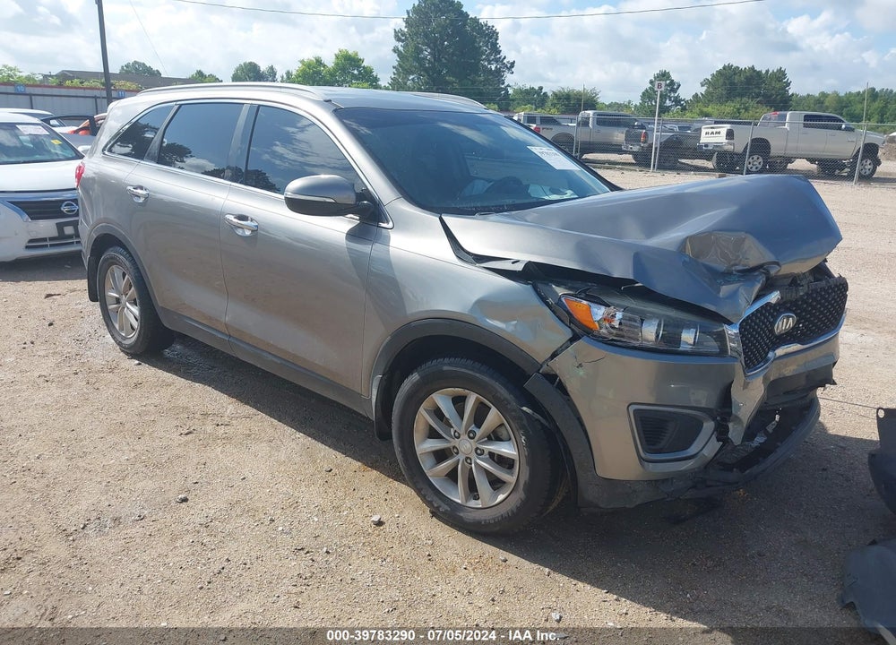 2017 KIA SORENTO VIN: 5XYPG4A34HG189882