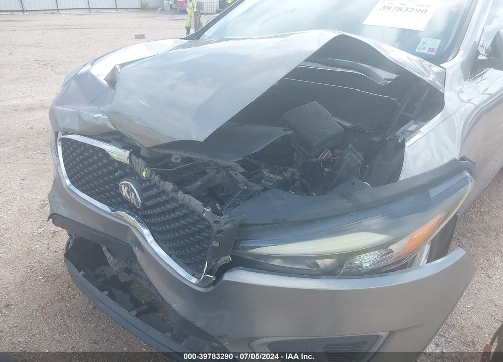 2017 KIA SORENTO VIN: 5XYPG4A34HG189882