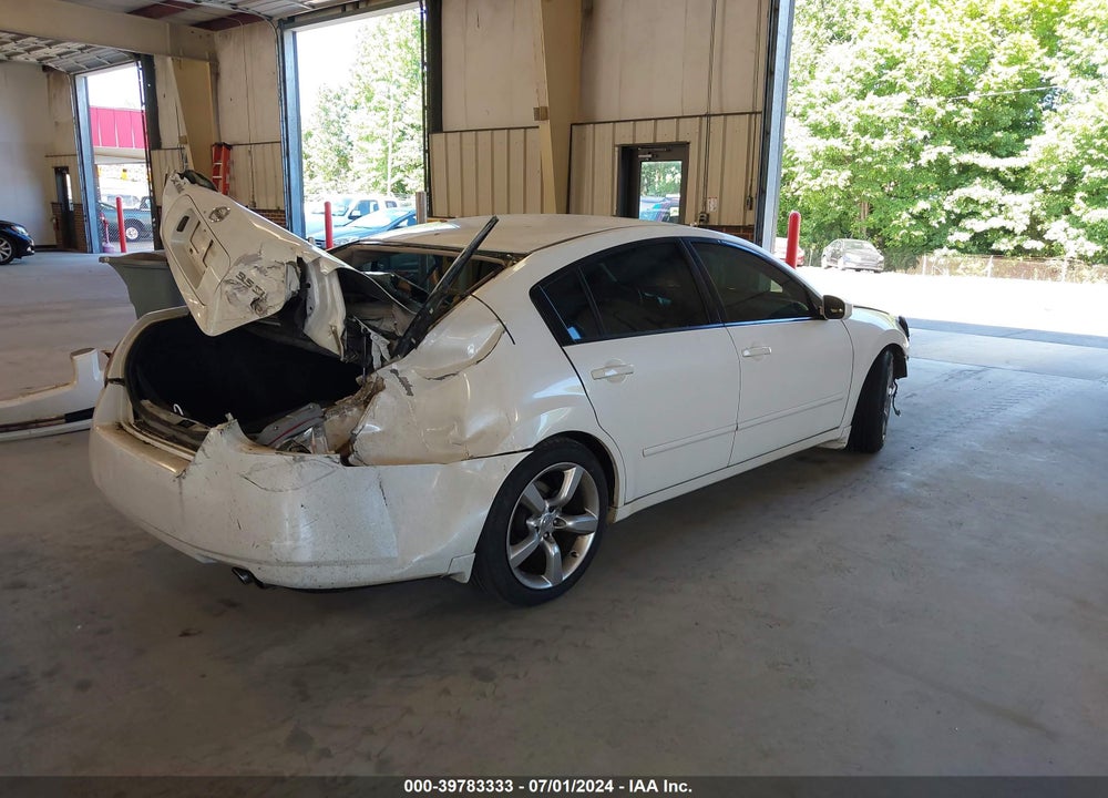 2004 NISSAN MAXIMA 3.5 SL VIN: 1N4BA41E84C847513