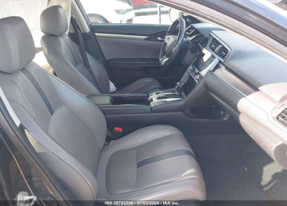 2016 HONDA CIVIC TOURING VIN: 19XFC1F91GE040277