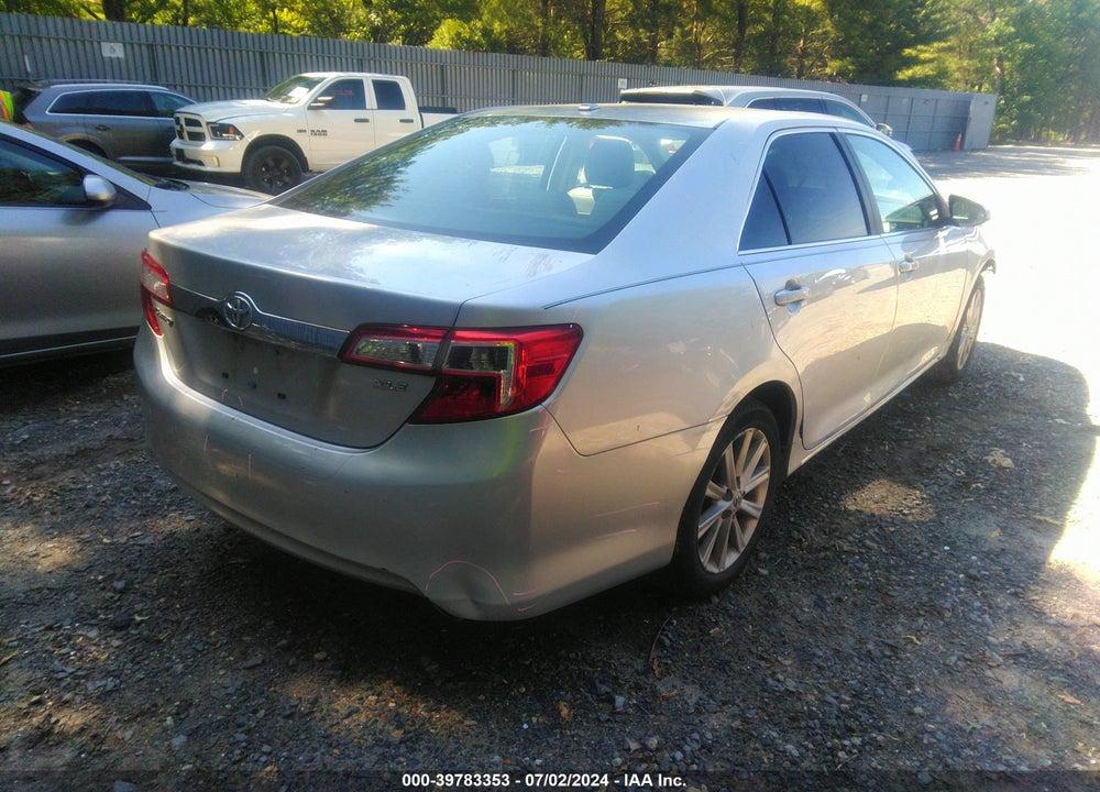 2012 TOYOTA CAMRY XLE VIN: 4T4BF1FK4CR261071