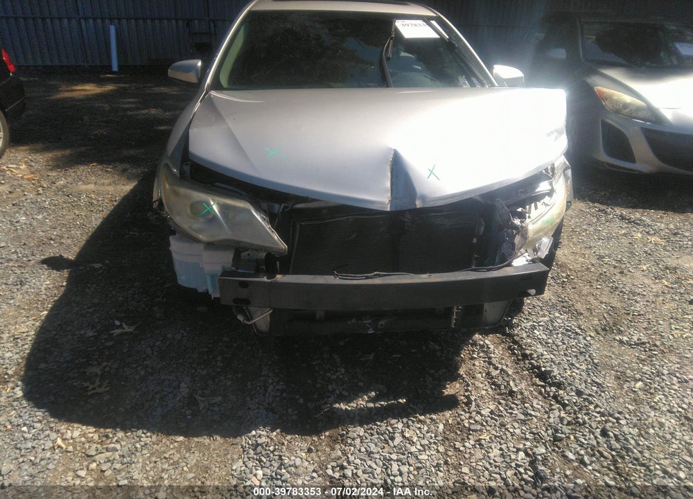 2012 TOYOTA CAMRY XLE VIN: 4T4BF1FK4CR261071