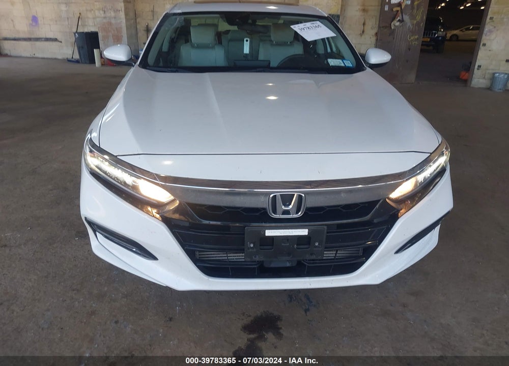 2018 HONDA ACCORD EX VIN: 1HGCV1F43JA044375
