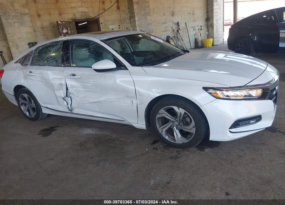 2018 HONDA ACCORD EX VIN: 1HGCV1F43JA044375