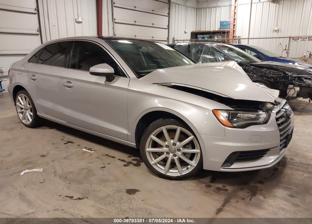2015 AUDI A3 2.0T PREMIUM VIN: WAUEFGFFXF1133518
