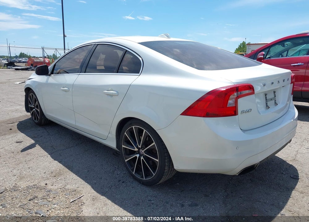 2016 VOLVO S60 T5 DRIVE-E PREMIER VIN: YV126MFK8G2411808