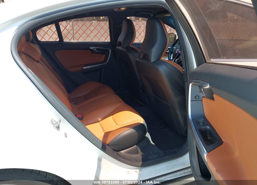 2016 VOLVO S60 T5 DRIVE-E PREMIER VIN: YV126MFK8G2411808