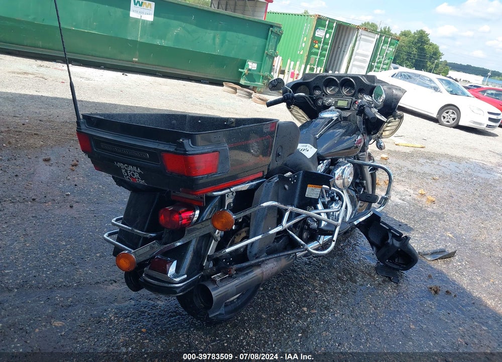 2006 HARLEY-DAVIDSON FLHTCUI VIN: 1HD1FCW166Y636869