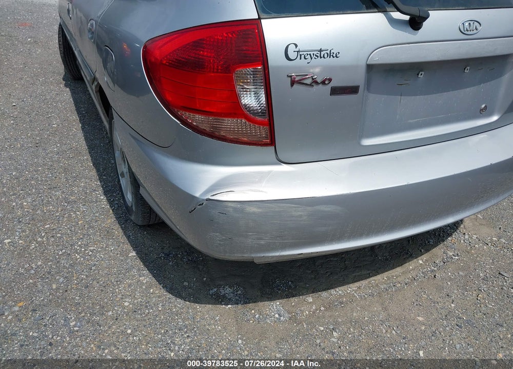 2005 KIA RIO CINCO VIN: KNADC165456266673