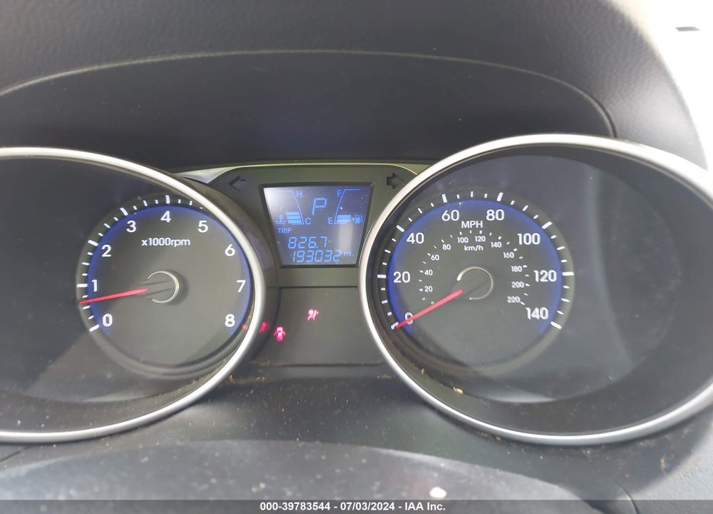 2010 HYUNDAI TUCSON LIMITED VIN: KM8JU3AC0AU079260