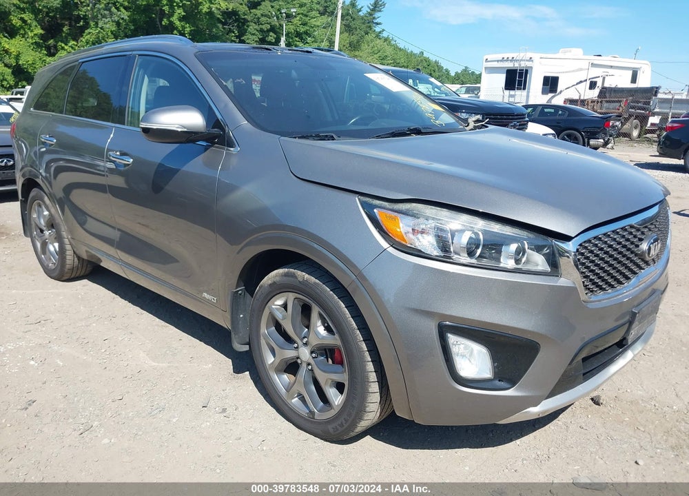 2017 KIA SORENTO 3.3L SX VIN: 5XYPKDA57HG242672