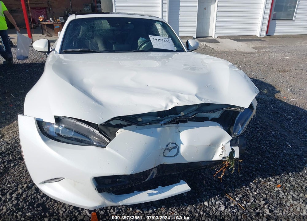 2020 MAZDA MX-5 MIATA RF GRAND TOURING VIN: JM1NDAM71L0413489