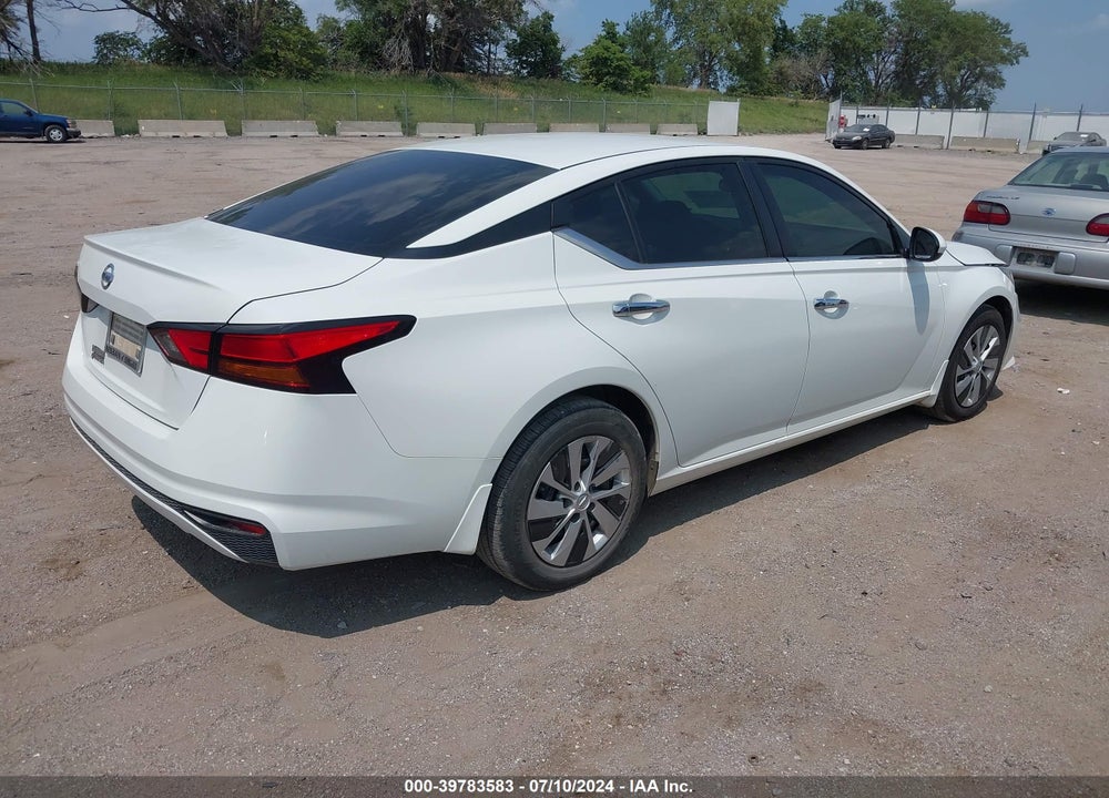 2022 NISSAN ALTIMA S FWD VIN: 1N4BL4BV9NN415916