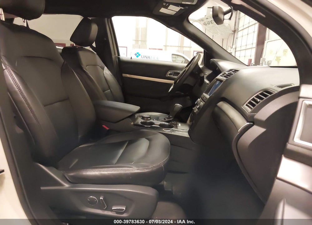 2018 FORD EXPLORER XLT VIN: 1FM5K8DH4JGC05999
