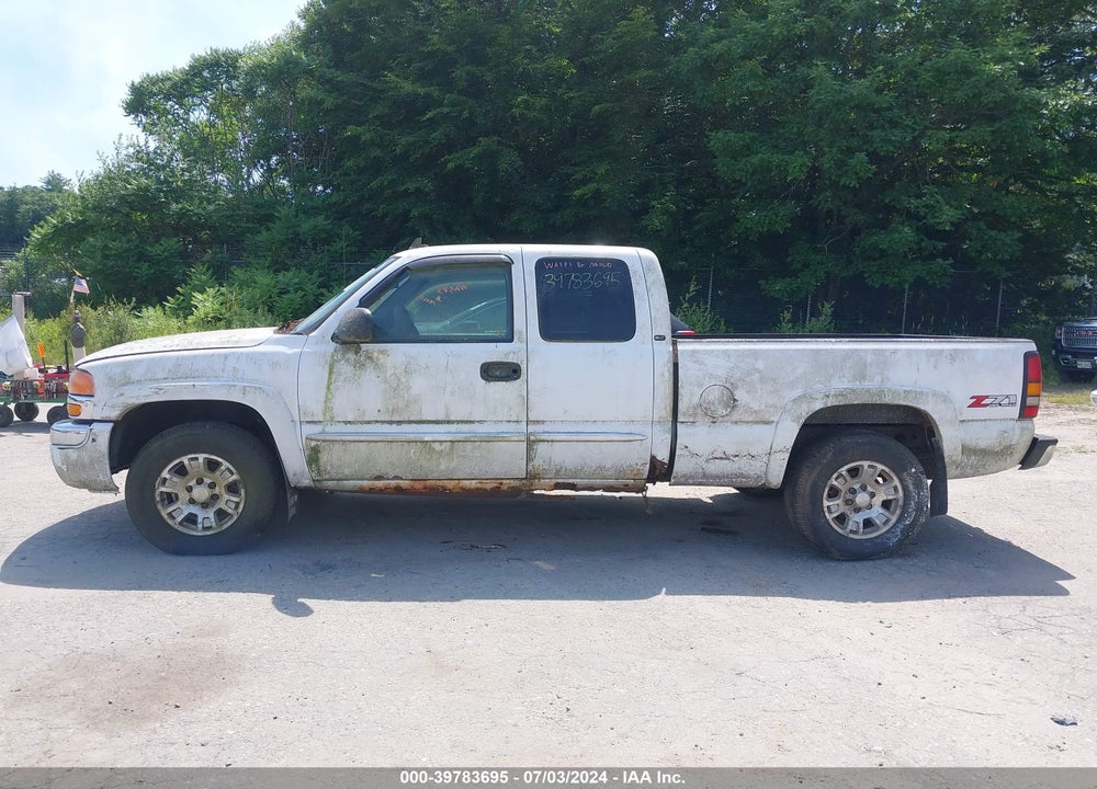 2007 GMC SIERRA 1500 CLASSIC SLT VIN: 1GTEK19B07Z114595