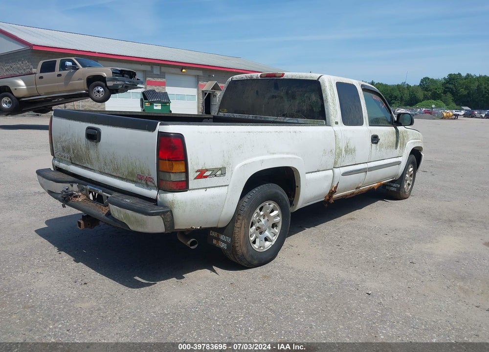 2007 GMC SIERRA 1500 CLASSIC SLT VIN: 1GTEK19B07Z114595