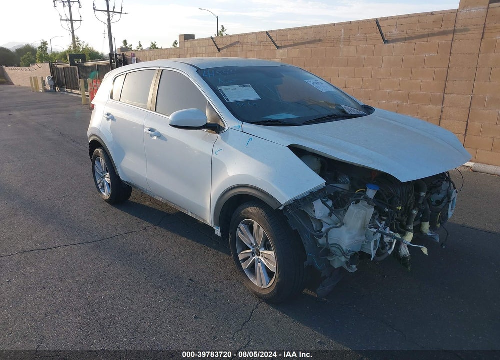 2018 KIA SPORTAGE LX VIN: KNDPM3AC5J7387277