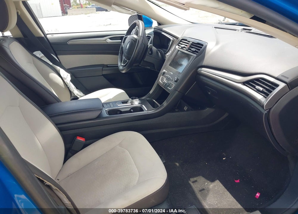 2020 FORD FUSION VIN: 3FA6P0HD1LR143482