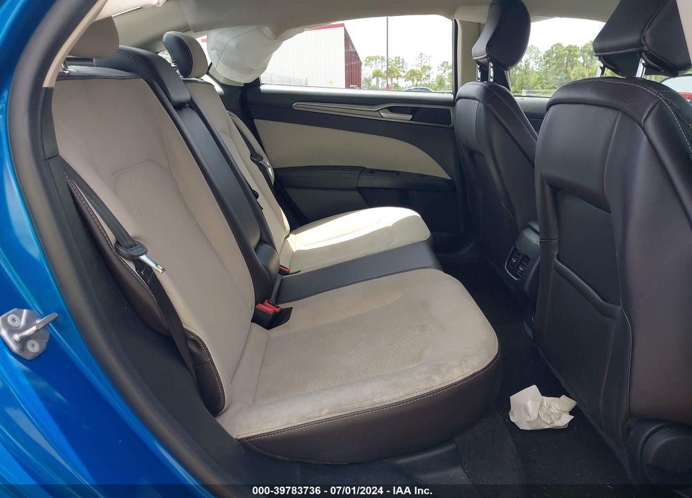 2020 FORD FUSION VIN: 3FA6P0HD1LR143482