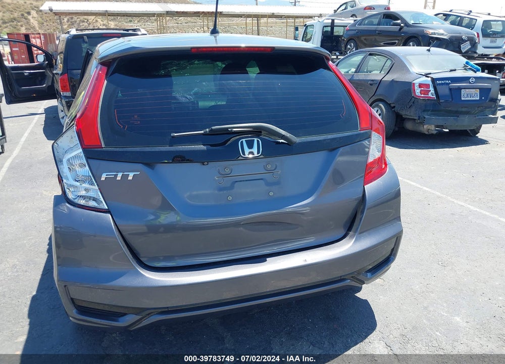 2019 HONDA FIT LX VIN: 3HGGK5H43KM744500