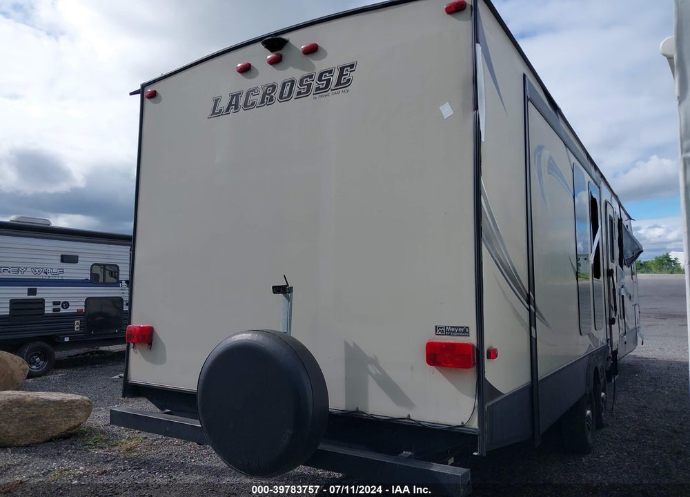 2018 OTHER --- VIN: 5ZT2LCXB8JB009560