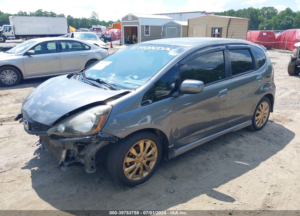 2013 HONDA FIT SPORT VIN: JHMGE8H55DC049566