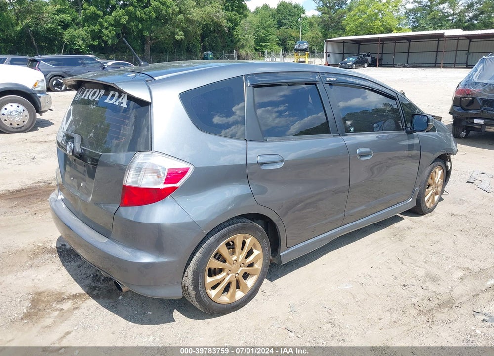 2013 HONDA FIT SPORT VIN: JHMGE8H55DC049566