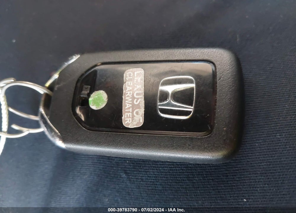 2014 HONDA ACCORD EX-L V-6 VIN: 1HGCT2B82EA000359
