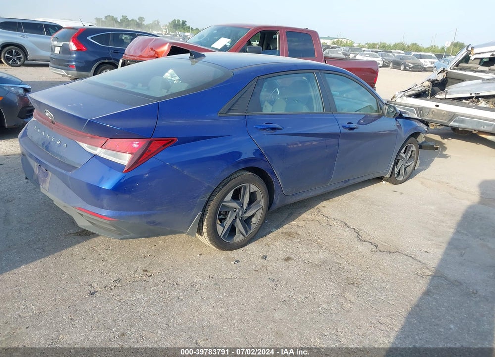 2023 HYUNDAI ELANTRA VIN: 5NPLS4AG3PH111780