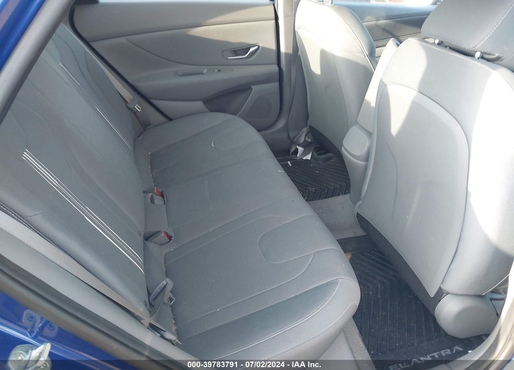 2023 HYUNDAI ELANTRA VIN: 5NPLS4AG3PH111780