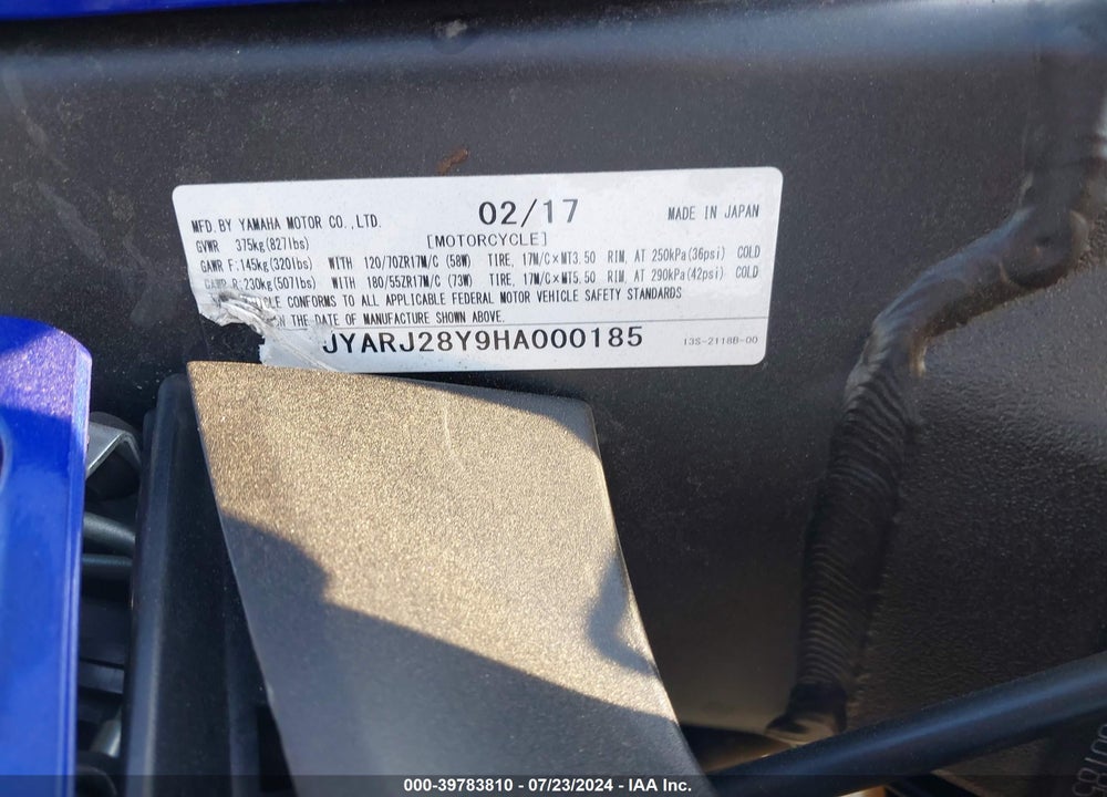 2017 YAMAHA YZFR6 C VIN: JYARJ28Y9HA000185