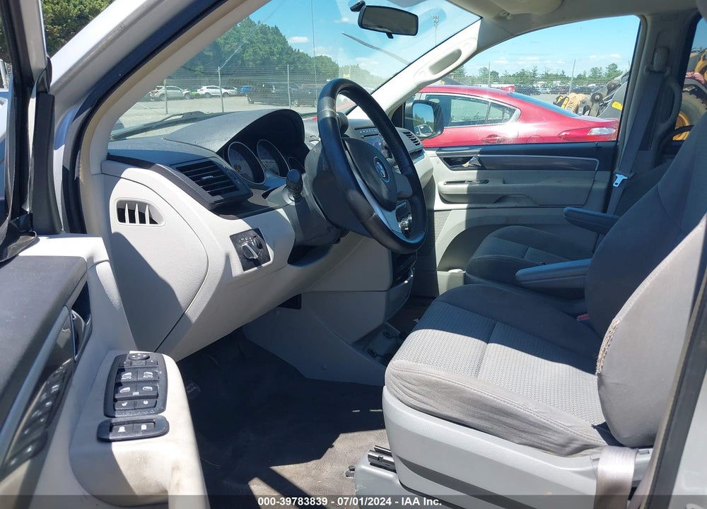 2009 VOLKSWAGEN ROUTAN S VIN: 2V8HW44129R595517