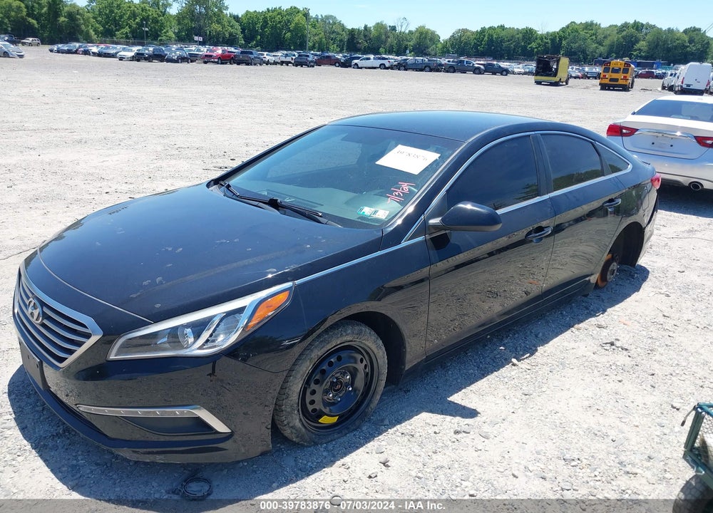2015 HYUNDAI SONATA SE VIN: 5NPE24AFXFH138764