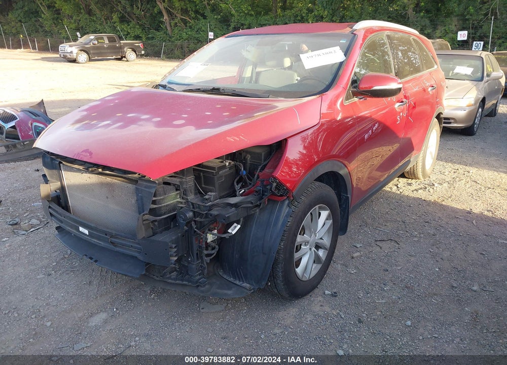 2018 KIA SORENTO 3.3L LX VIN: 5XYPG4A55JG375132