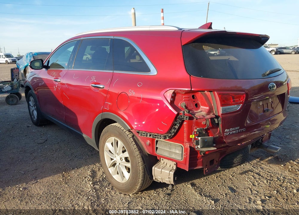 2018 KIA SORENTO 3.3L LX VIN: 5XYPG4A55JG375132