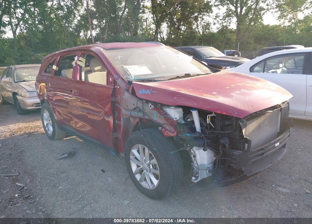 2018 KIA SORENTO 3.3L LX VIN: 5XYPG4A55JG375132