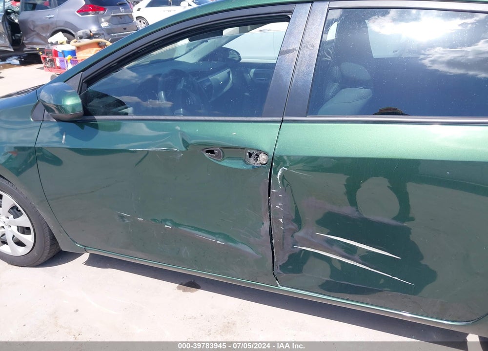 2016 TOYOTA COROLLA LE VIN: 5YFBURHE7GP435941
