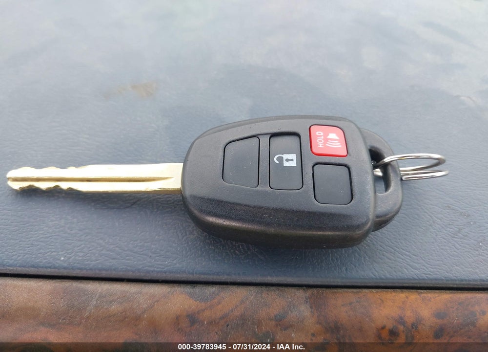 2016 TOYOTA COROLLA LE VIN: 5YFBURHE7GP435941