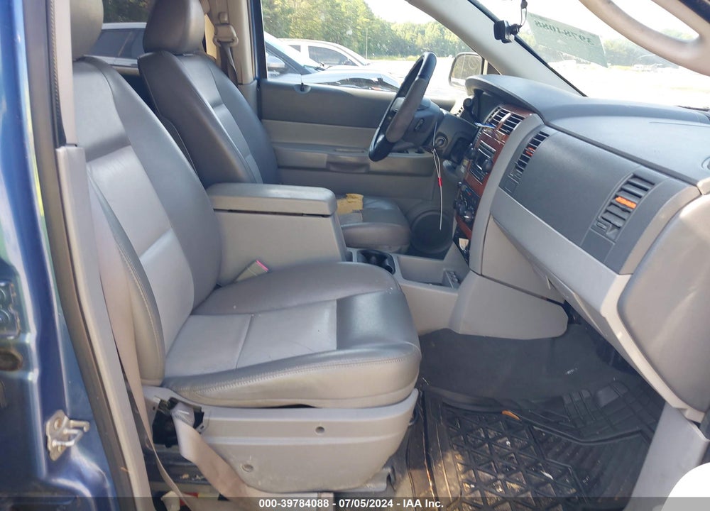 2007 DODGE DURANGO SLT VIN: 1D8HB48P57F576617