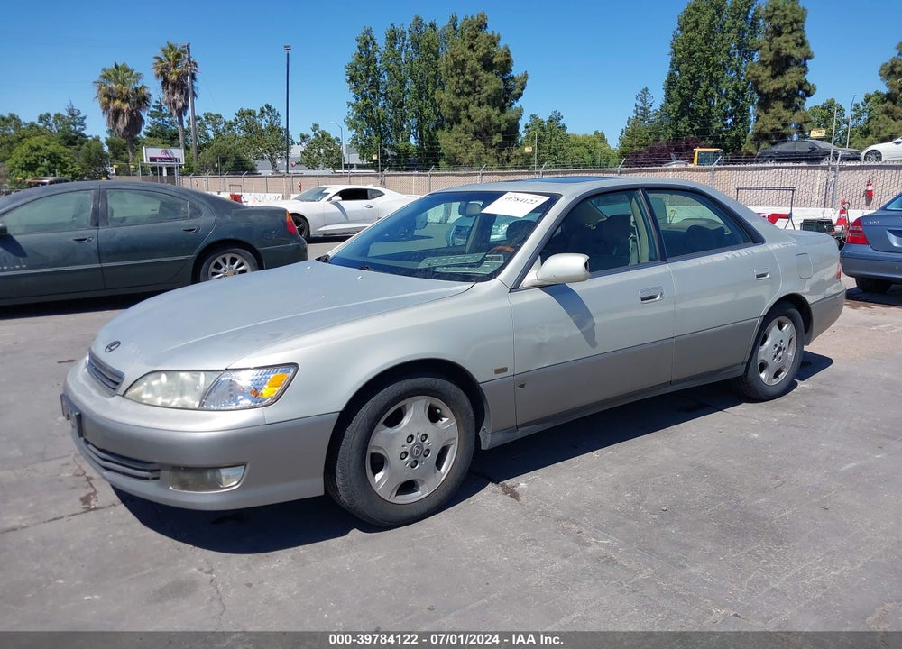2001 LEXUS ES 300 VIN: JT8BF28G910321880