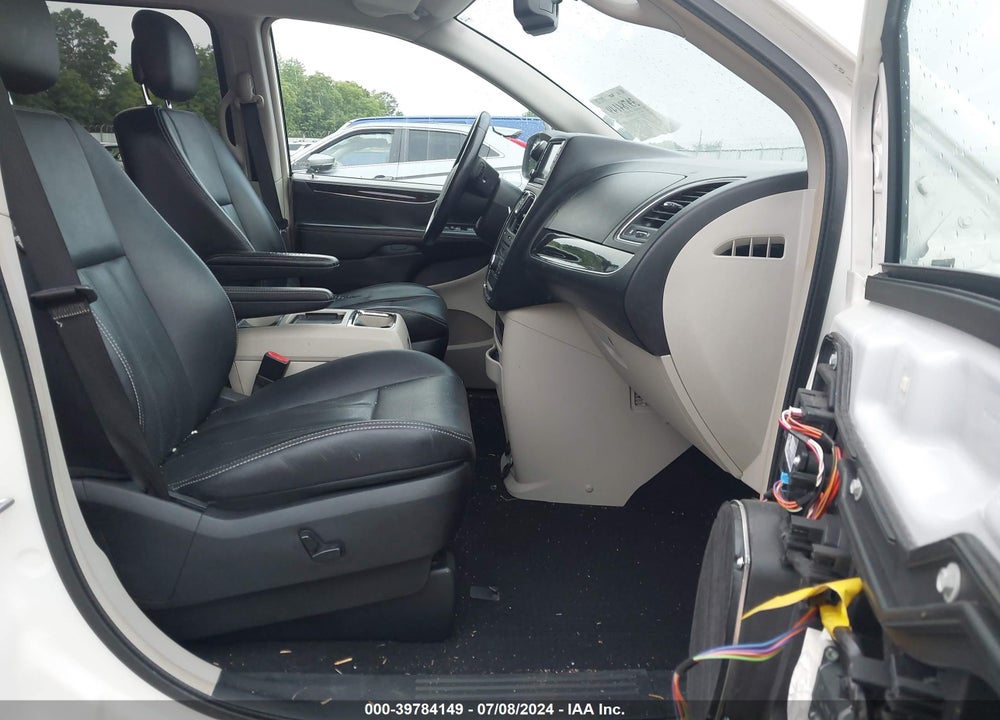 2012 CHRYSLER TOWN & COUNTRY TOURING VIN: 2C4RC1BG8CR252023