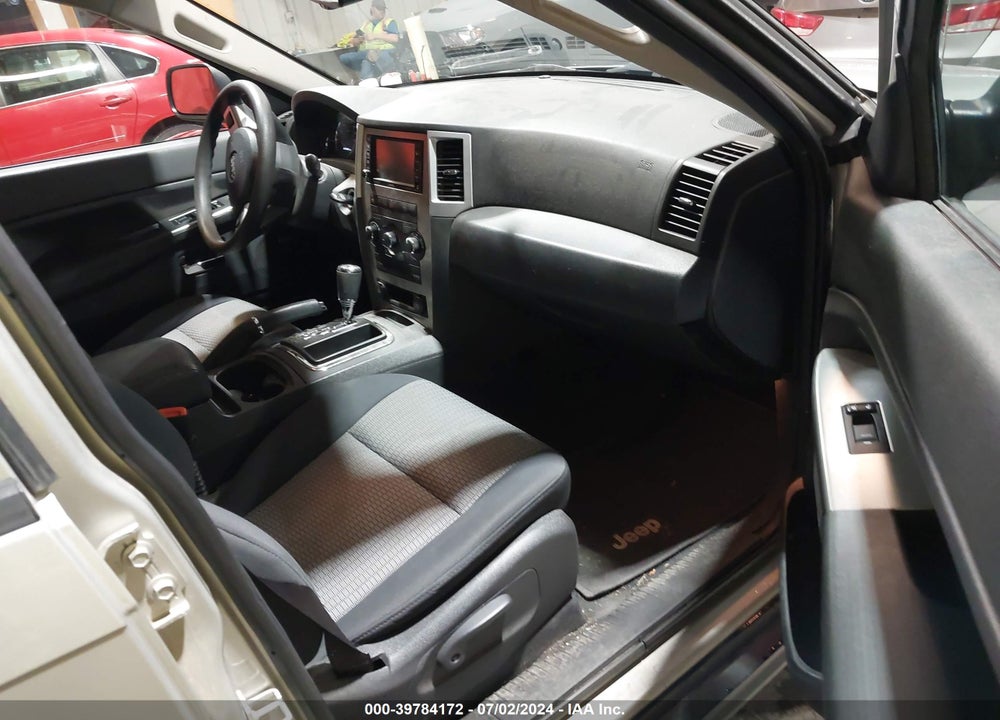2010 JEEP GRAND CHEROKEE LAREDO VIN: 1J4PR4GK9AC152193