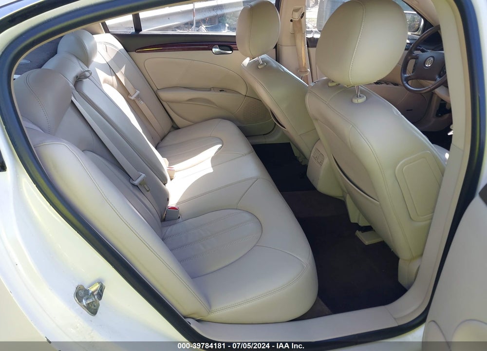 2010 BUICK LUCERNE CXL-3 VIN: 1G4HE5EM6AU114863